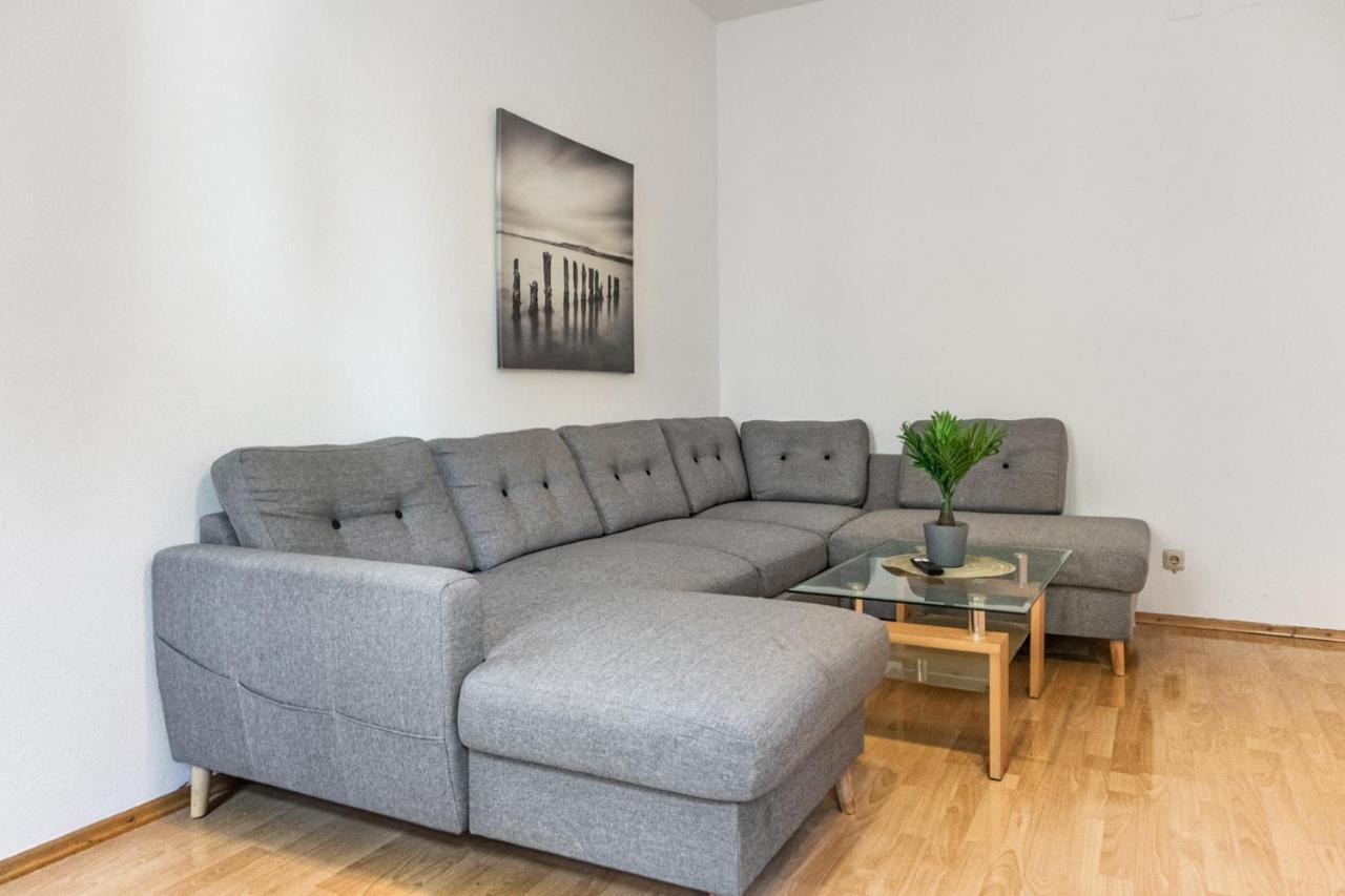 Welcoming 3Br Budget Apt. Well Connected 비엔나 외부 사진