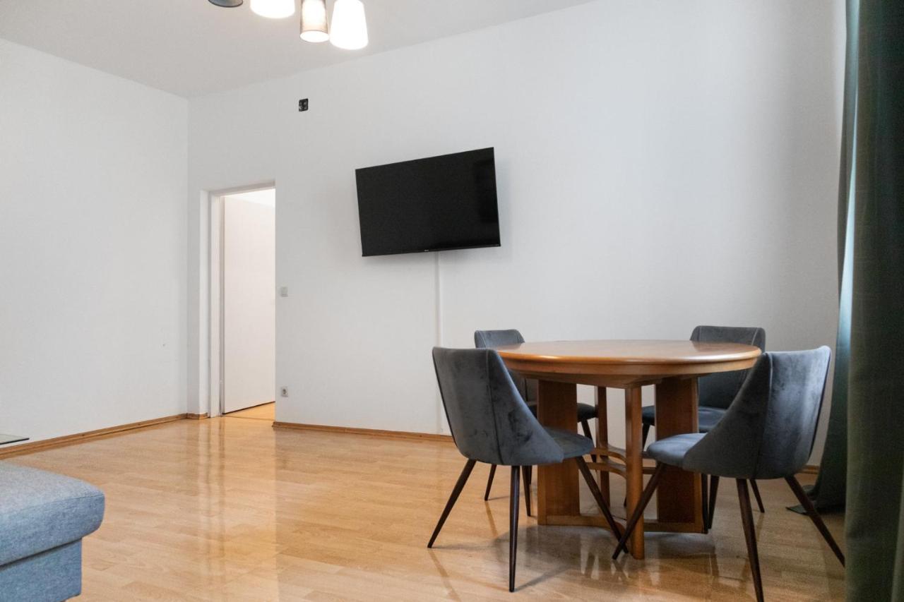 Welcoming 3Br Budget Apt. Well Connected 비엔나 외부 사진