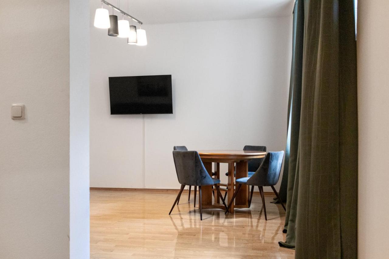Welcoming 3Br Budget Apt. Well Connected 비엔나 외부 사진